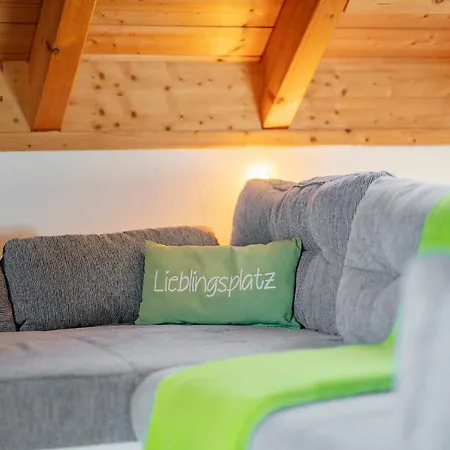 Little Graceland Und Apartment