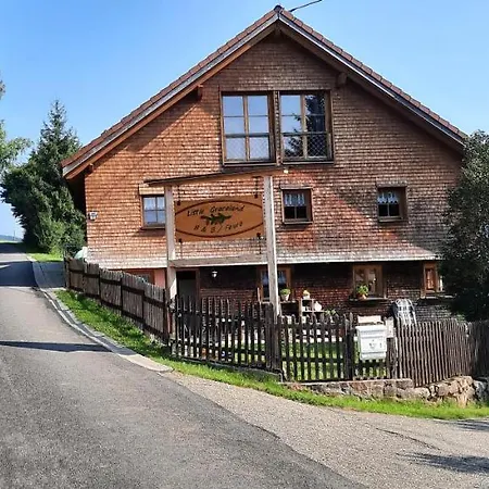 Apartment Little Graceland Und *